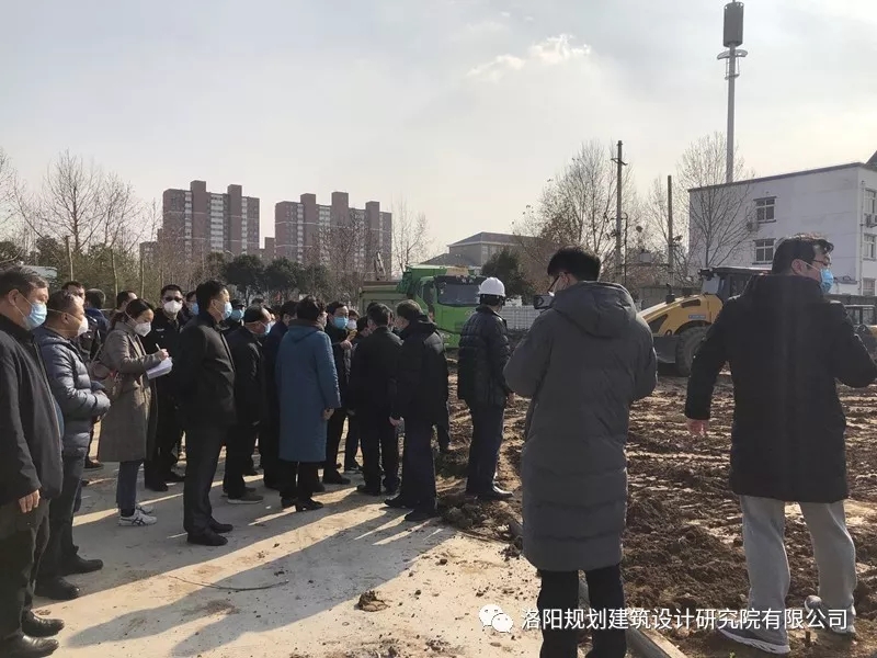 1581234635502912.jpg 640.webp (10).jpg