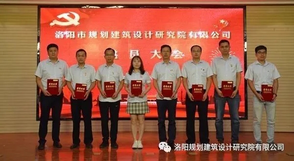 1593479972883313.jpg 640.webp (9).jpg