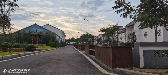 1601280698289474.gif 640 (1).gif