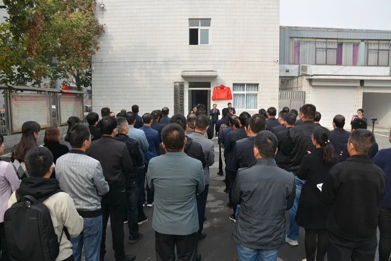 1603265077670435.jpg 640.webp (6).jpg