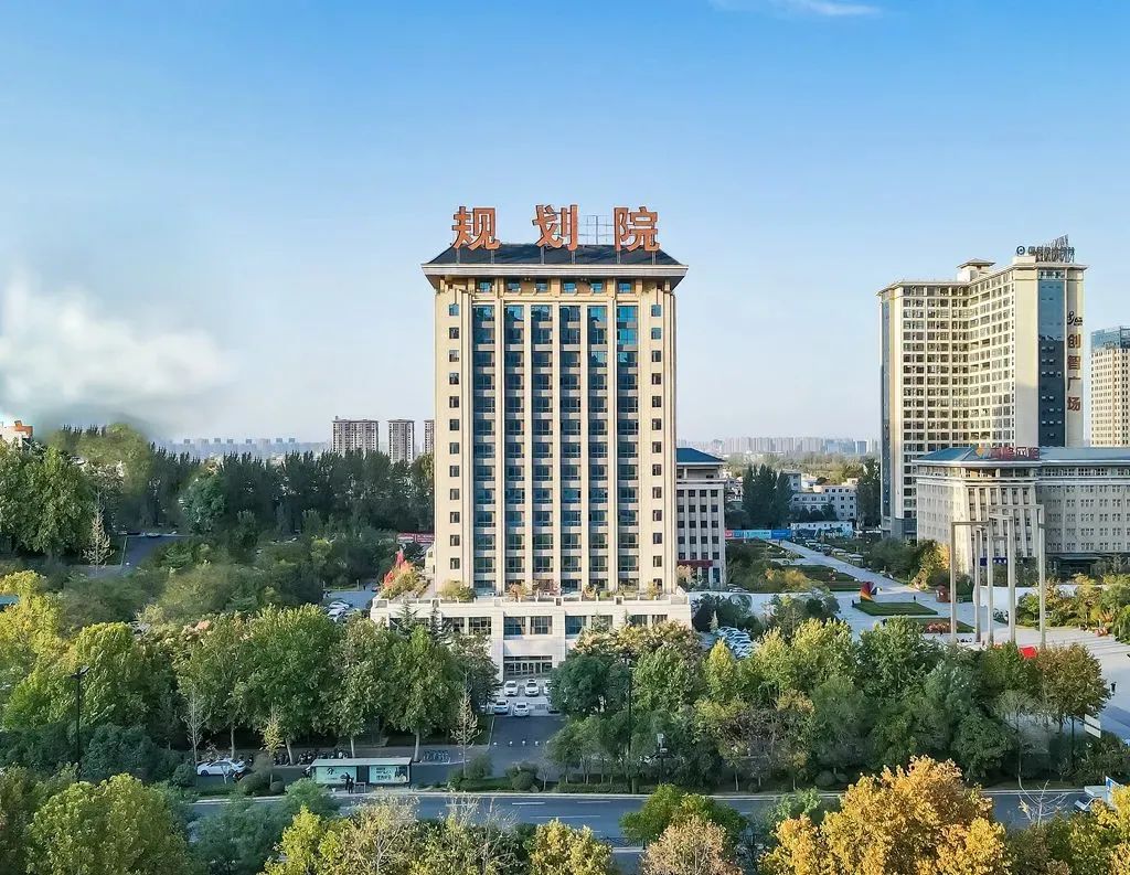 1657078241605887.jpg 1657078241605887.jpg